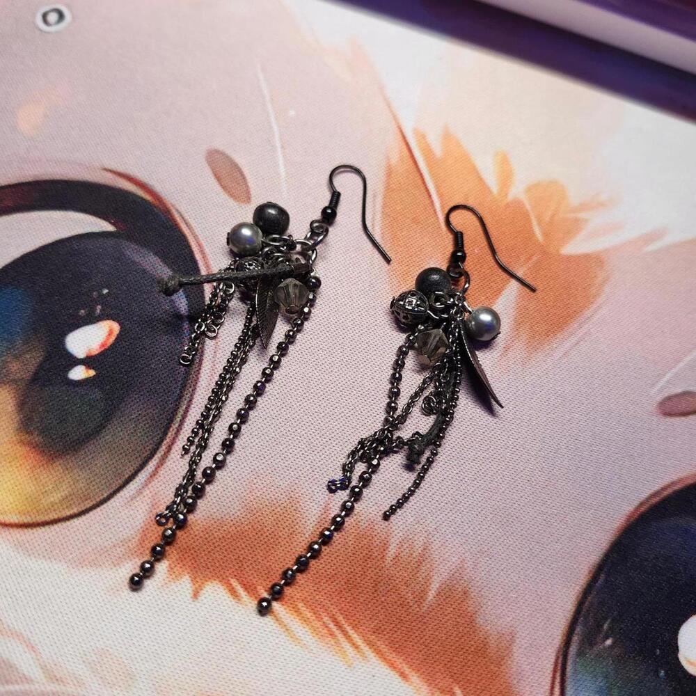 Dangle Drop Earrings Black Beaded Chain Leaf Charm Fashion Jewelry
